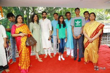 Ichata Vaahanamulu Nilupa Raadhu Movie Opening